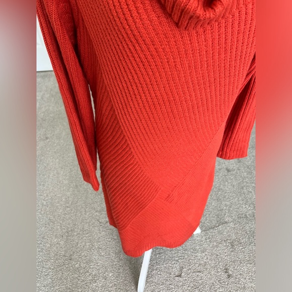 EUC Luna Moon Sweater Dress Size Large Color Brick/ Deep Orange. - Picture 4 of 9